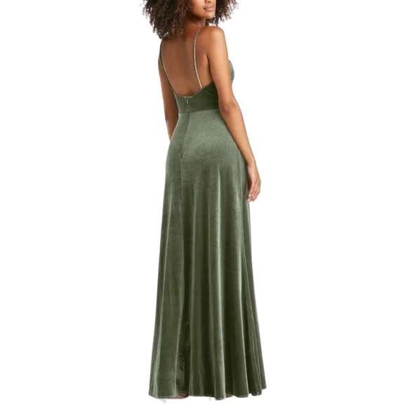 Lovely Womens Sage Green Velvet A-line High Slit Gown Size 4 - Picture 2 of 16